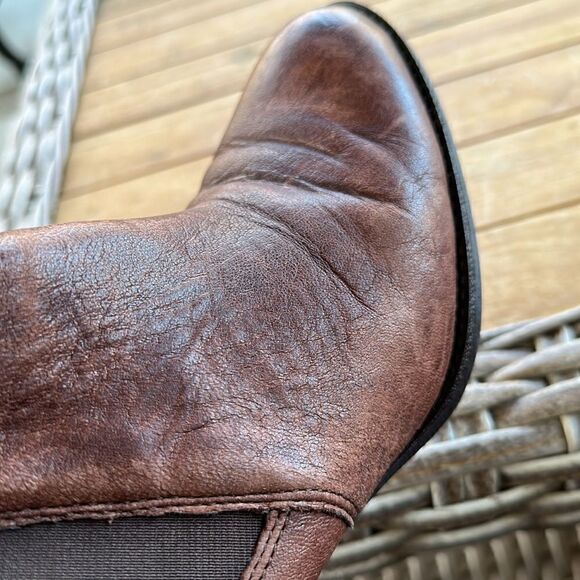 Sofft Leather Brown Heeled Chelsea Boots 8 - Picture 9 of 9